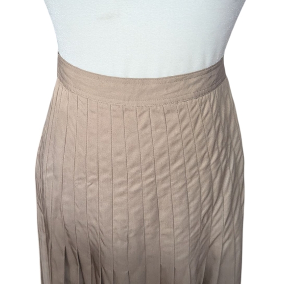 Vtg  70s Tan Pleated Flowy Long Old Money Midi Skirt W28 Medium - Picture 3 of 9